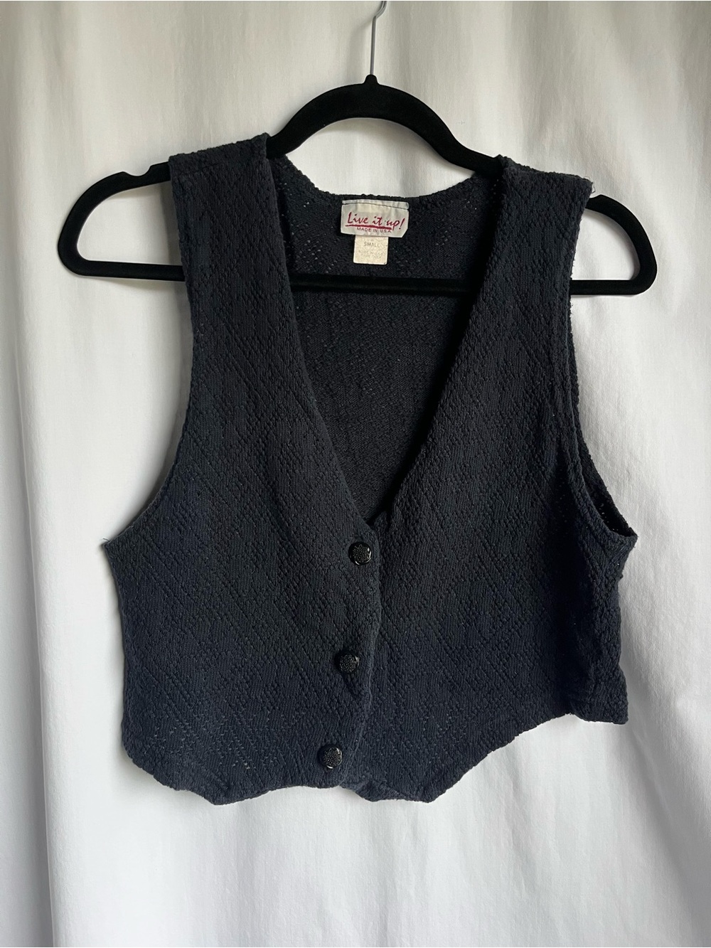 Vintage 90’s Live it up! 100%cotton made in USA Black Button Crop Vest Y2K